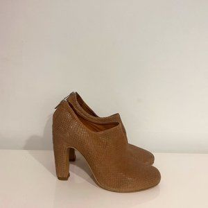 Officine Creative Ankle Boots